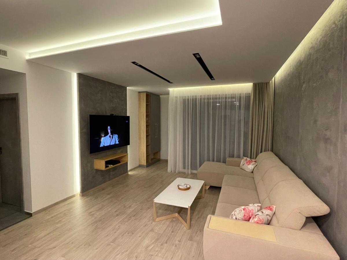 Greenbay Apartment With Free Parking Trenčín Екстериор снимка