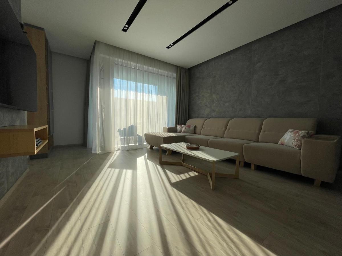 Greenbay Apartment With Free Parking Trenčín Екстериор снимка