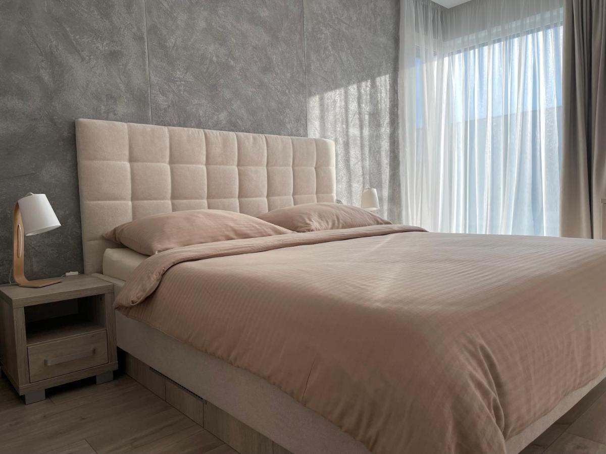 Greenbay Apartment With Free Parking Trenčín Екстериор снимка