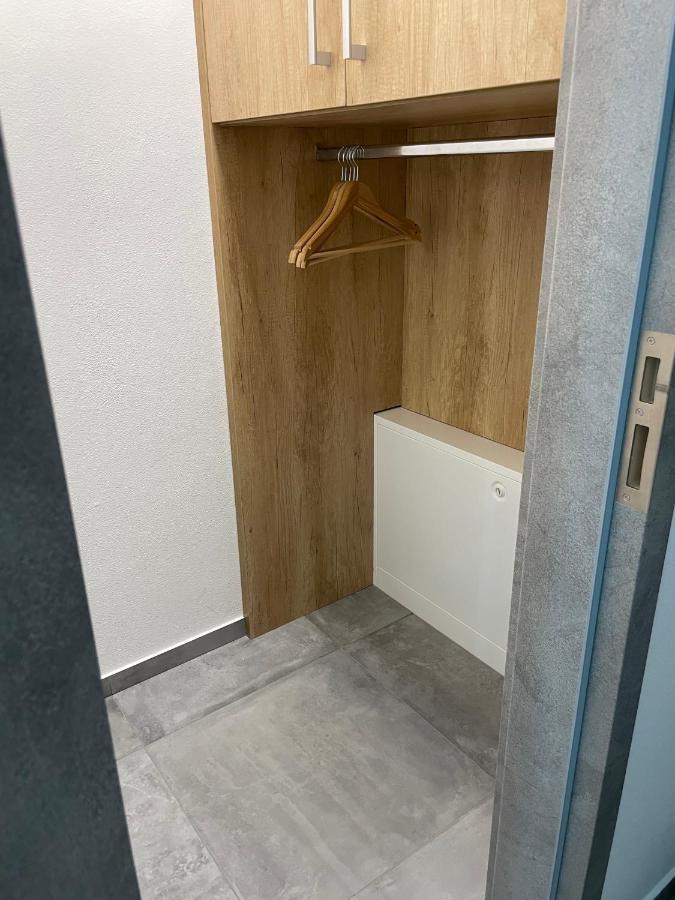 Greenbay Apartment With Free Parking Trenčín Екстериор снимка